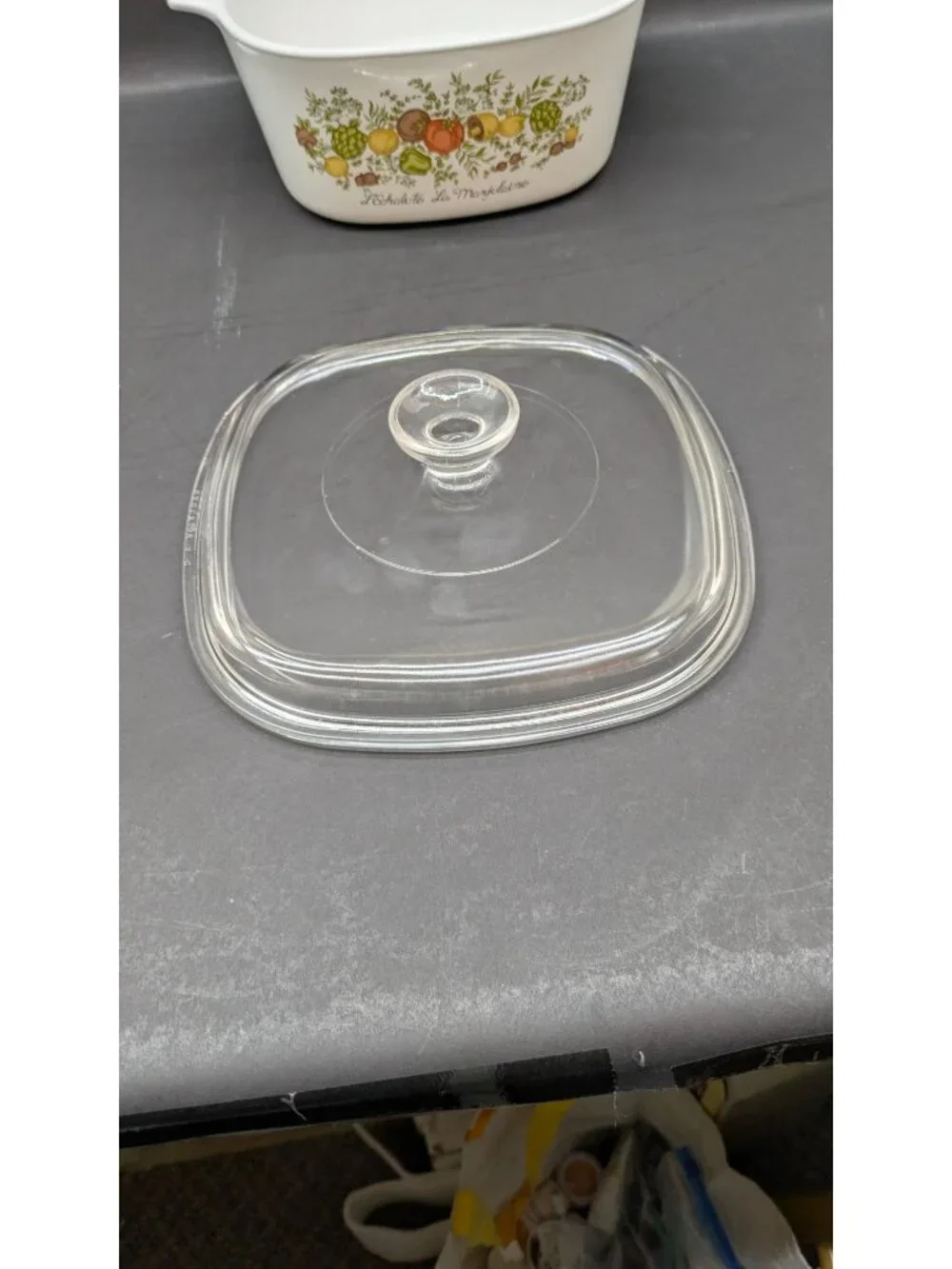 Corning Ware Spice of Life A-3-B L'Echalote La Marjolaine 3 Qt Covered Casserole